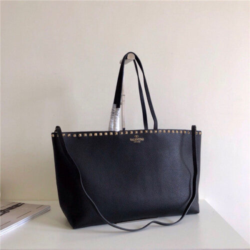 High Quality Luxury Valentino Garavani Rockstud Bags – Style 03672 product detail