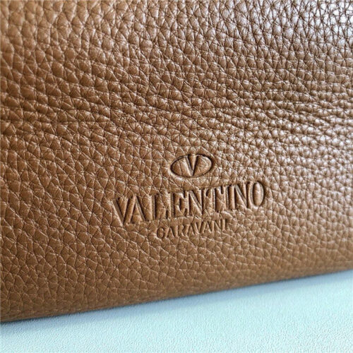 High Quality Luxury Valentino Garavani Rockstud Bags – Style 03669 product detail