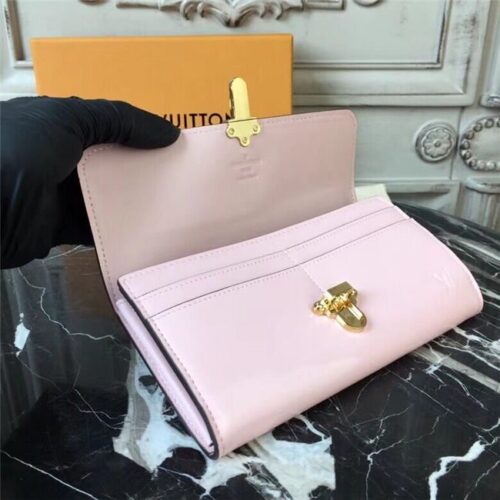High Quality Luxury Louis Vuitton Cherrywood Wallet Patent Leather Rose Ballerine product detail