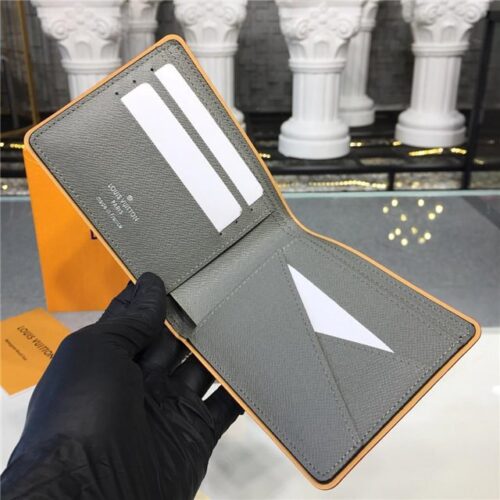 High Quality Luxury Louis Vuitton Multiple Wallet Monogram Titanium product detail