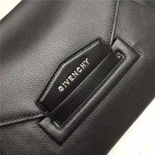 High Quality Luxury Givenchy Antigona Envelope Clutch Textured Leather (Varied Colors) product detail