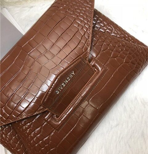 High Quality Luxury Givenchy Antigona Envelope Clutch Crocodile Embossed (Varied Colors) product detail
