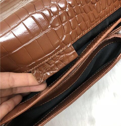 High Quality Luxury Givenchy Antigona Envelope Clutch Crocodile Embossed (Varied Colors) product detail