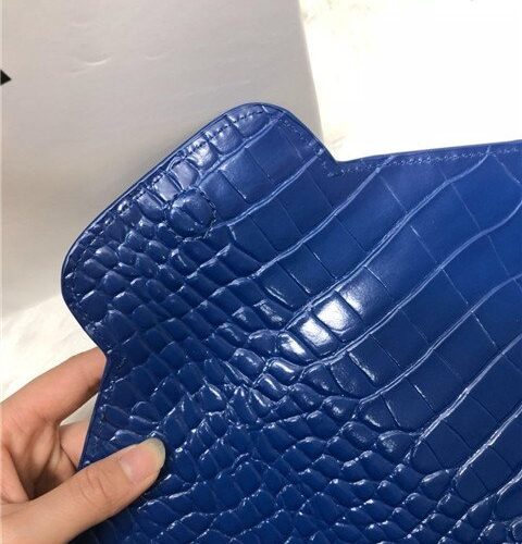 High Quality Luxury Givenchy Antigona Envelope Clutch Crocodile Embossed (Varied Colors) product detail