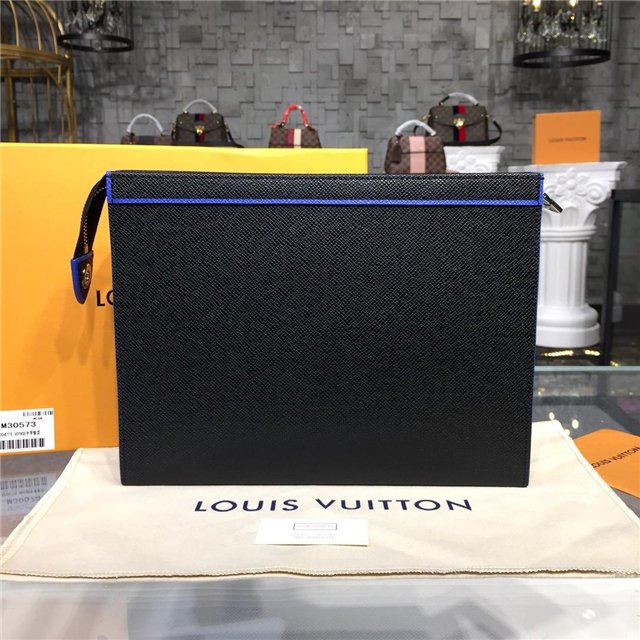 High Quality Luxury Louis Vuitton Pochette Voyage MM Taiga Leather product detail