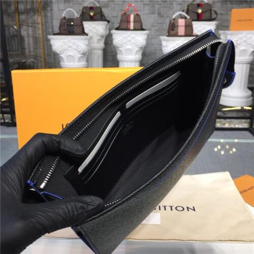 High Quality Luxury Louis Vuitton Pochette Voyage MM Taiga Leather product detail