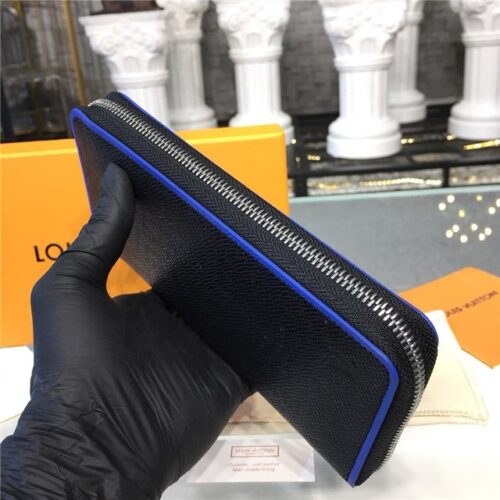 High Quality Luxury Louis Vuitton Zippy Wallet Vertical Taiga Leather product detail