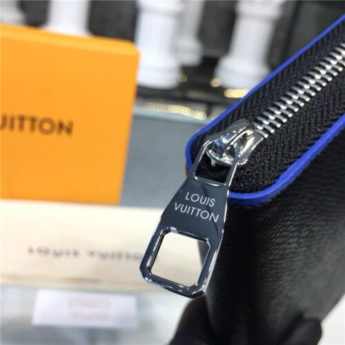 High Quality Luxury Louis Vuitton Zippy Wallet Vertical Taiga Leather product detail