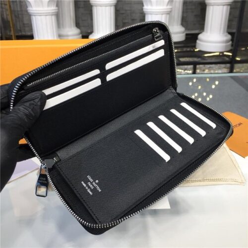 High Quality Luxury Louis Vuitton Zippy Wallet Vertical Taiga Leather product detail