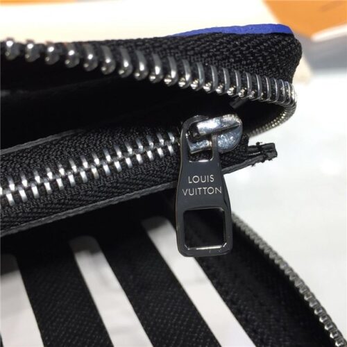High Quality Luxury Louis Vuitton Zippy Wallet Vertical Taiga Leather product detail