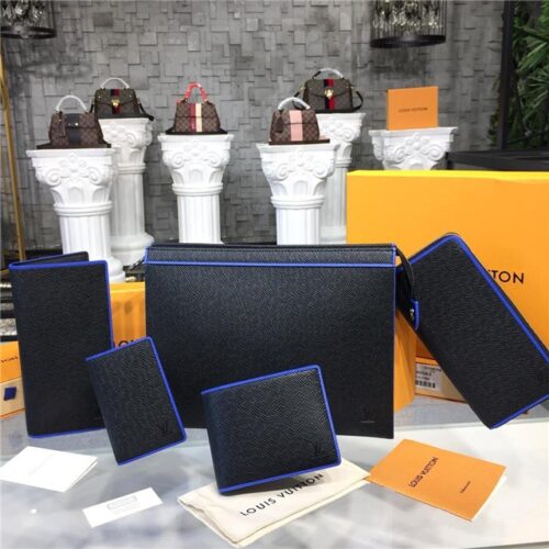High Quality Luxury Louis Vuitton Brazza Wallet Taiga Leather product detail
