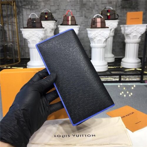 High Quality Luxury Louis Vuitton Brazza Wallet Taiga Leather product detail