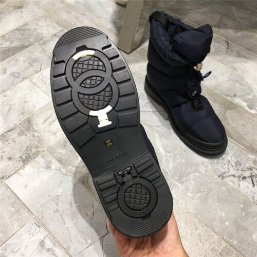 High Quality Luxury Chanel Down Boots product detail