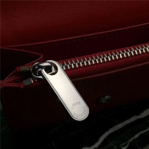 High Quality Luxury Louis Vuitton Anae Coin Purse Mahina Leather (Varied Colors) product detail