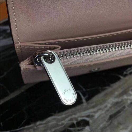 High Quality Luxury Louis Vuitton Anae Coin Purse Mahina Leather (Varied Colors) product detail