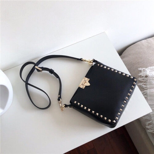 High Quality Luxury Valentino Leather Briefcase Bags – Style 03809 product detail