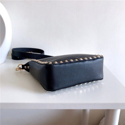 High Quality Luxury Valentino Leather Briefcase Bags – Style 03809 product detail