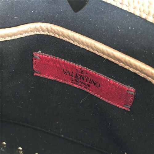 High Quality Luxury Valentino Leather Briefcase Bags – Style 03810 product detail
