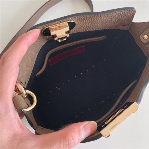 High Quality Luxury Valentino Leather Briefcase Bags – Style 03810 product detail