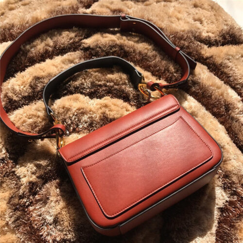 High Quality Luxury Chloe C Bag Medium – Style 30234 alternate view