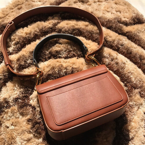 High Quality Luxury Chloe C Bag Medium alternate view
