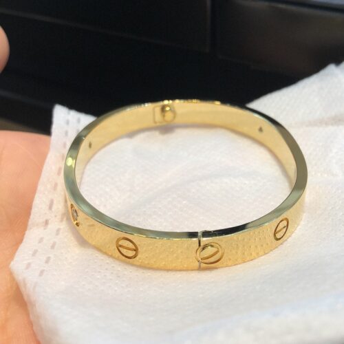 High Quality Luxury Cartier Gorgeous Love Bracelet Yellow Gold (Women Size) product detail