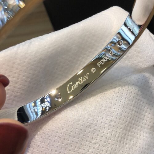 High Quality Luxury Cartier Gorgeous Love Bracelet Silver (Women Size) product detail