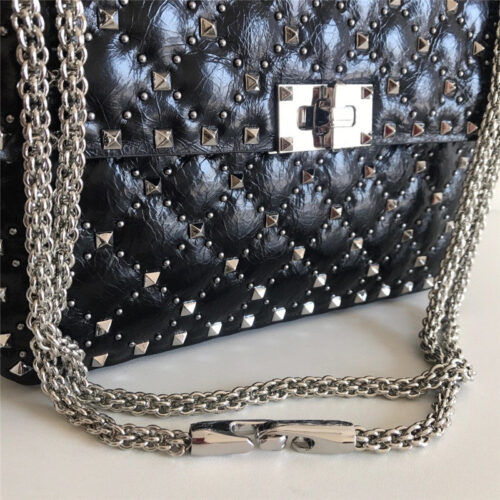 High Quality Luxury Valentino Garavani Rockstud Spike Large Leather Shoulder Bag product detail