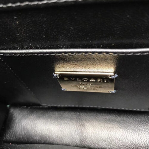 High Quality Luxury Bvlgari Python Bag Green – Style 42550 product detail