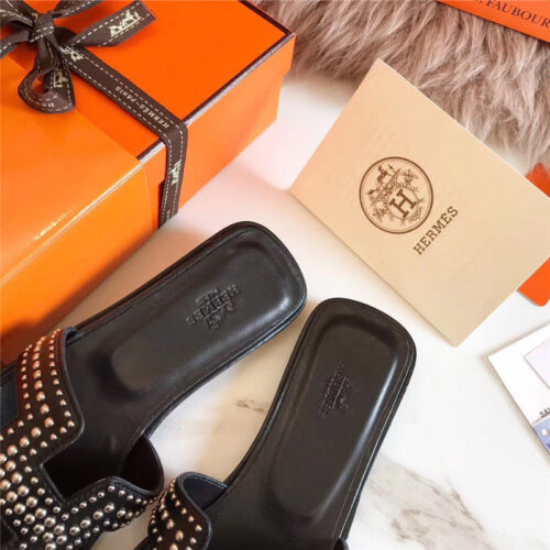 High Quality Luxury Hermes Oran Sandals – Style 27907 product detail