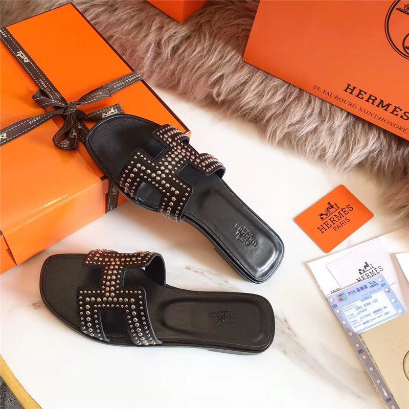 High Quality Luxury Hermes Oran Sandals – Style 27907 product detail
