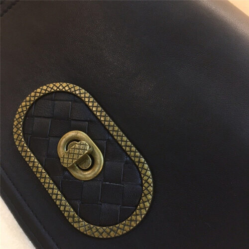 High Quality Luxury Bottega Veneta Womens Handbag Black product detail