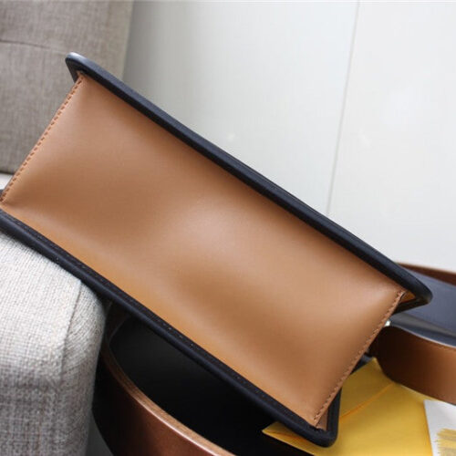 High Quality Luxury Fendi Bag – Style 32295 product detail