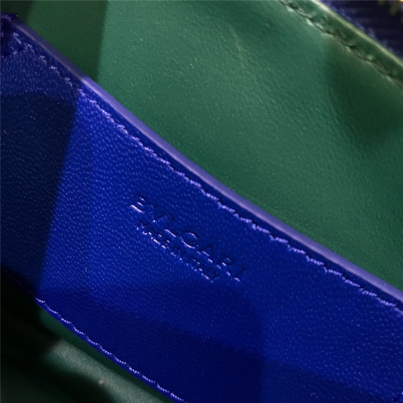 High Quality Luxury Bvlgari Serpenti Forever Belt Bag product detail