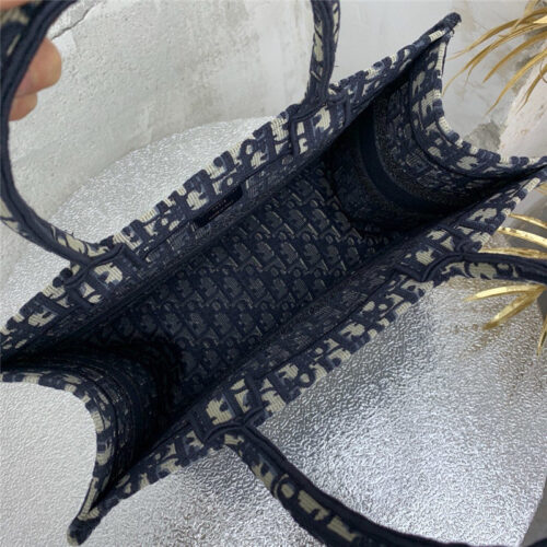 High Quality Luxury Blue Dior Oblique Embroidered Dior Book Tote product detail