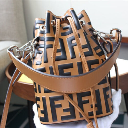 High Quality Luxury Fendi Mon Tresor Mini Drawstring Bag – 18 Cm product detail