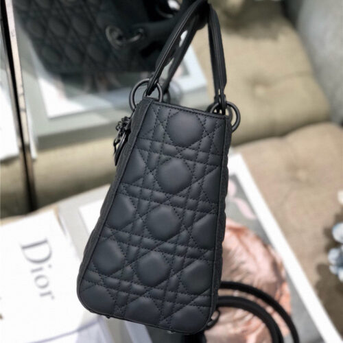 High Quality Luxury Lady Dior Medium Black product detail