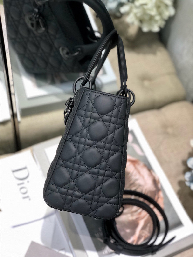 High Quality Luxury Lady Dior Medium Black product detail