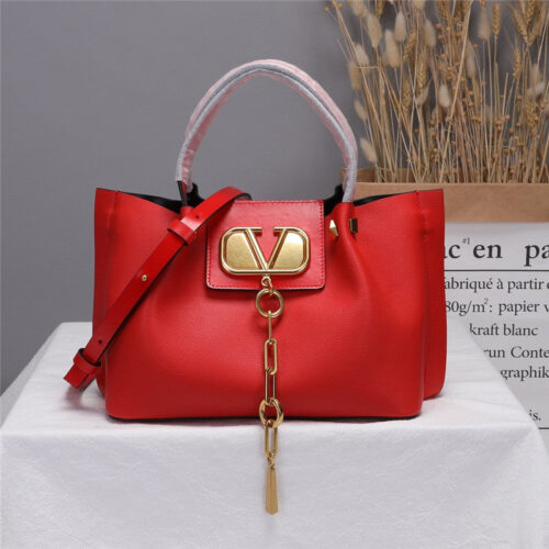 High Quality Luxury Valentino Garavani Vlogo Escape Tote Bag – Style 03771