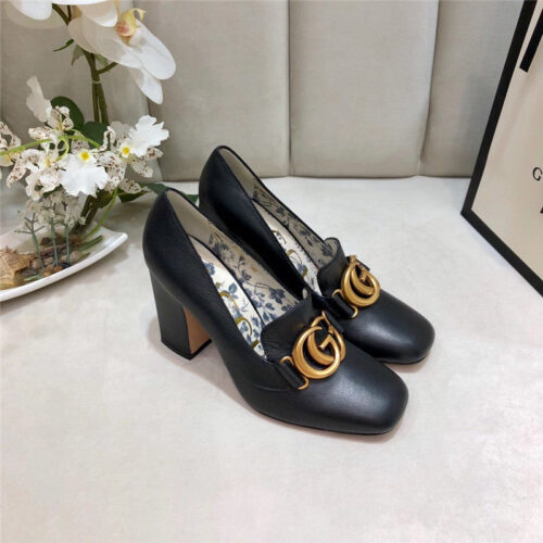 High Quality Luxury Gucci Block Heel Sandals Shoe alternate view