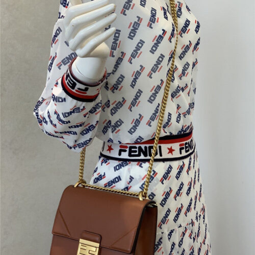High Quality Luxury Fendi Natural Kani All Shine Bag Brown product detail