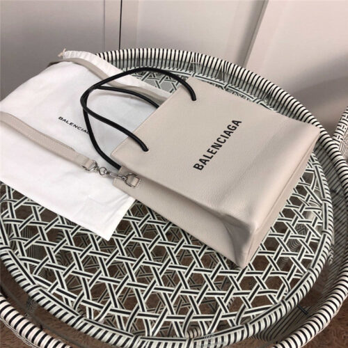 High Quality Luxury Balenciaga Shopping Tote Xxs Bag – Style 29946 product detail