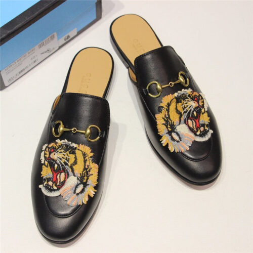 High Quality Luxury Gucci Princetown Leather Tiger Slipper Black product detail