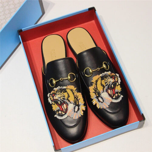 High Quality Luxury Gucci Princetown Leather Tiger Slipper Black