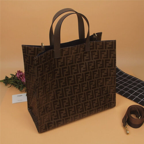 High Quality Luxury Fendi Mania Shopping Bag White product detail