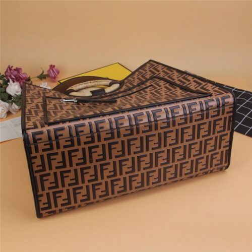 High Quality Luxury Fendi Runaway Shopping Bag Brown product detail