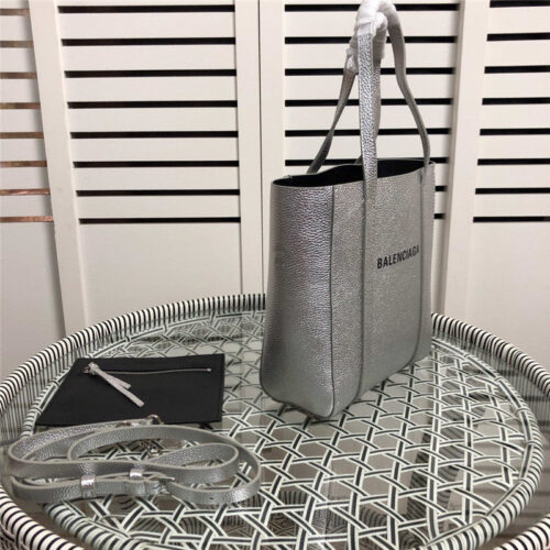 High Quality Luxury Balenciaga Tote Bag Small Everyday Bags – Style 29958 product detail