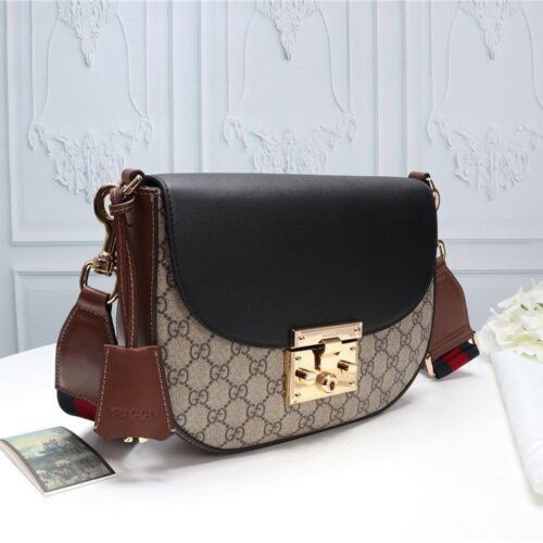 High Quality Luxury Gucci Monogram GG Supreme Medium Padlock Shoulder Bag Black product detail
