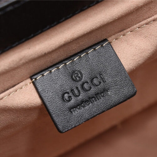 High Quality Luxury Gucci Monogram GG Supreme Medium Padlock Shoulder Bag Black product detail