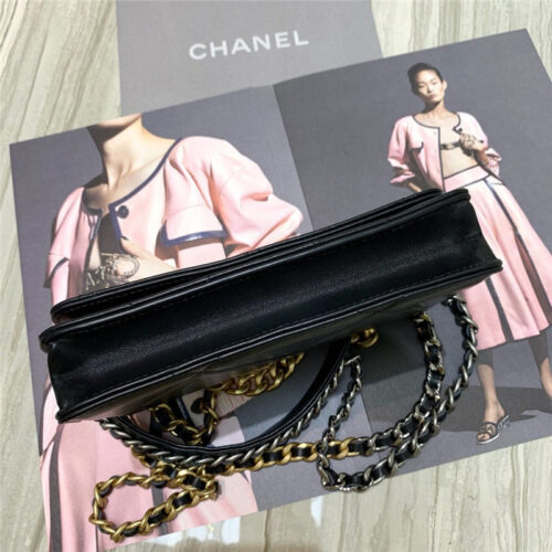 High Quality Luxury Chanel Wallet On Chain Quilted Caviar Gold-Tone Black product detail